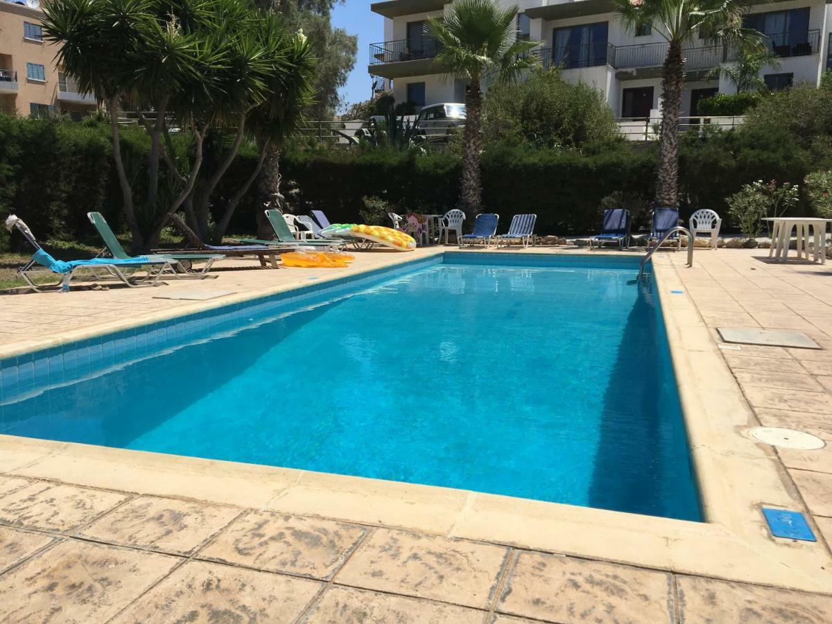 Appartement Diamond Complex à Paphos Extérieur photo