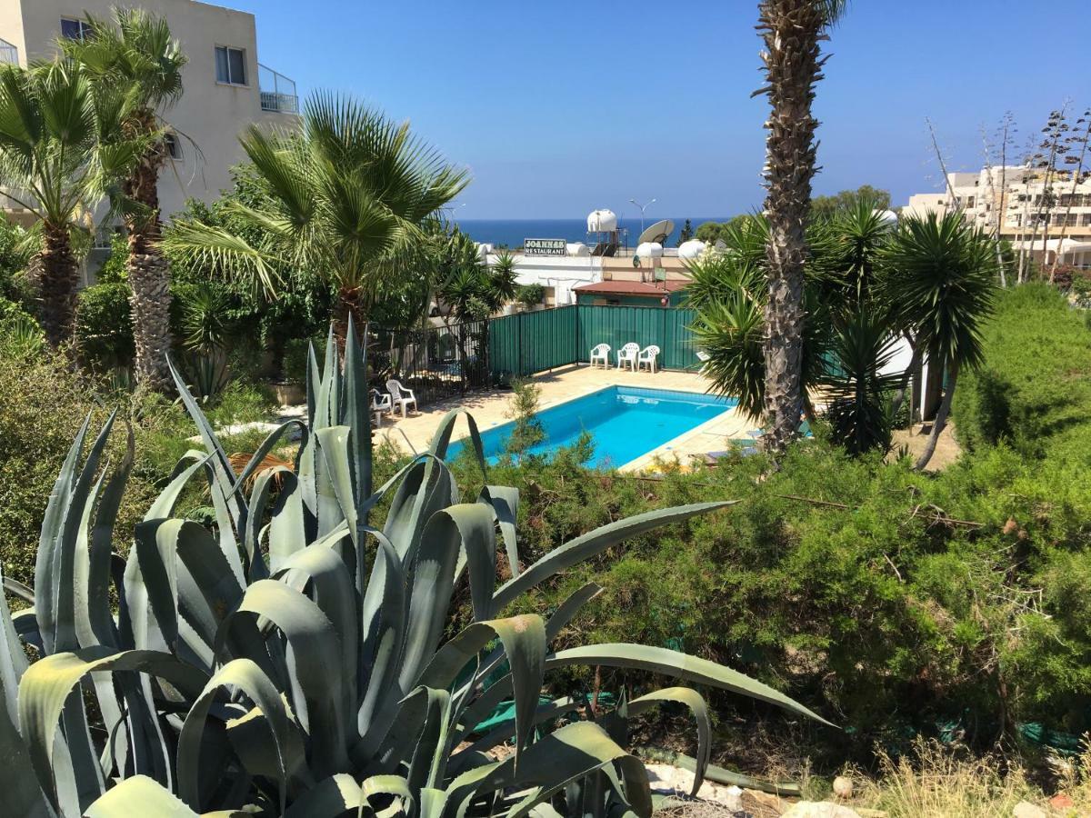 Appartement Diamond Complex à Paphos Extérieur photo